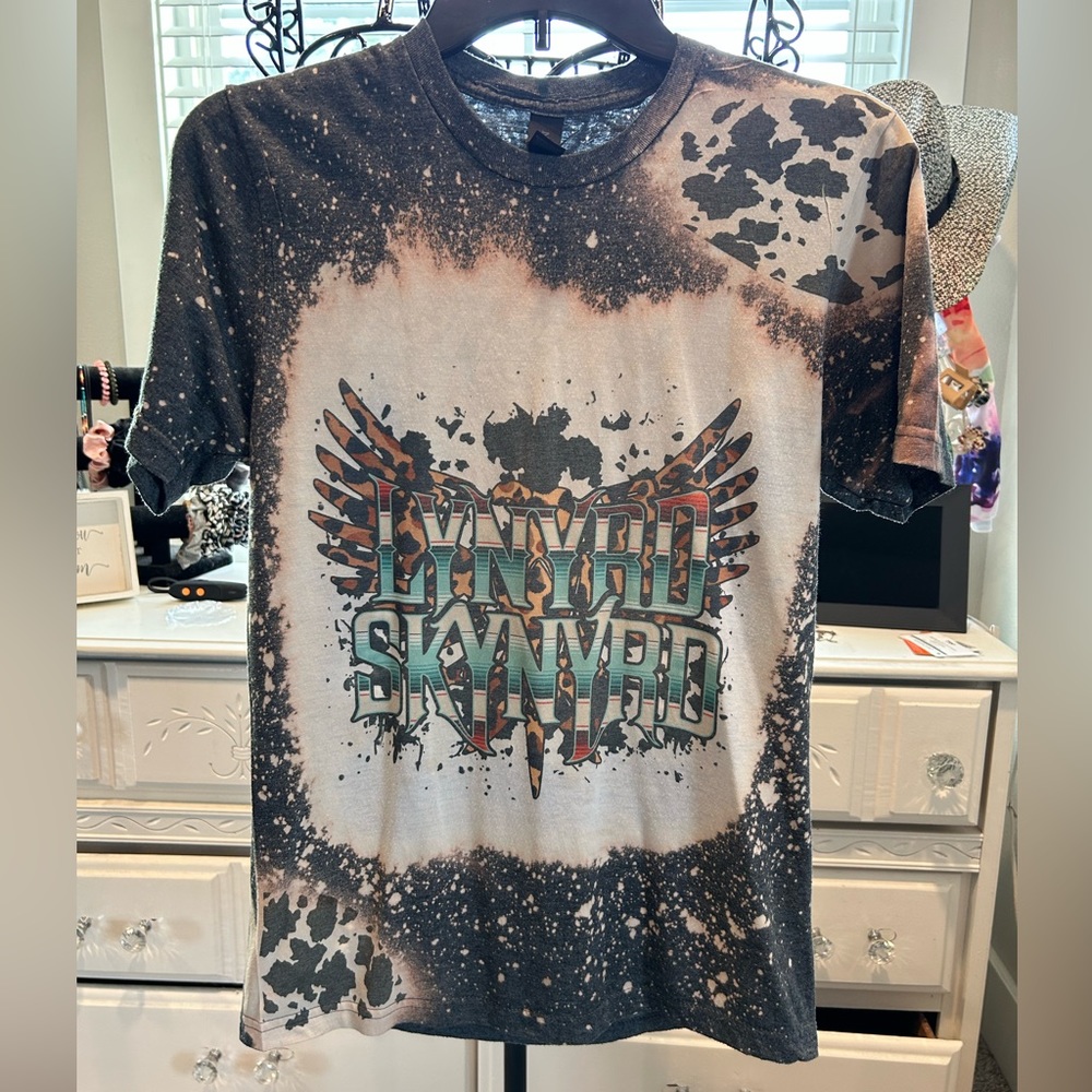 LYNYRD SKYNYRD tee shirt